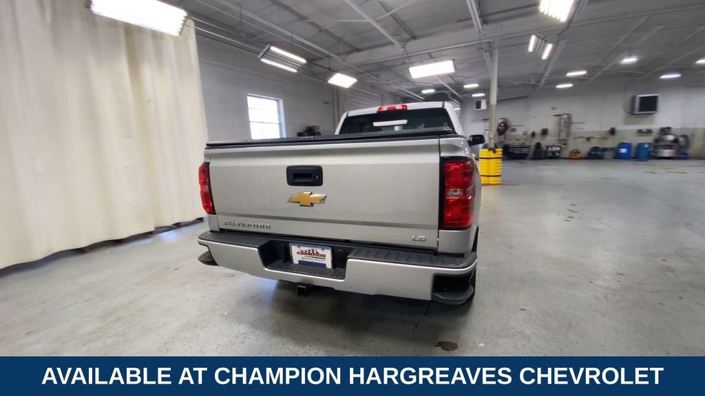 2019 Chevrolet Silverado 1500 LD LT - Photo 10