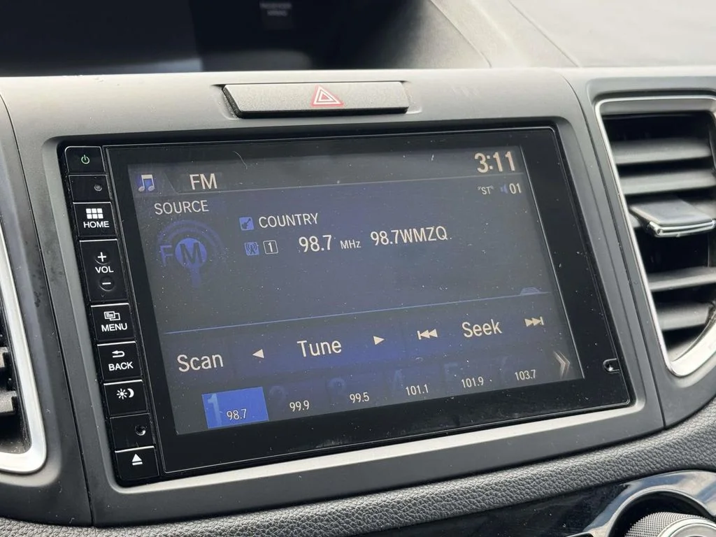 Used 2016  Honda EX image 4