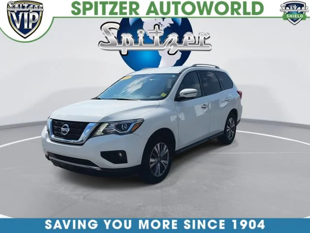 Used 2019 White Nissan SL image 4