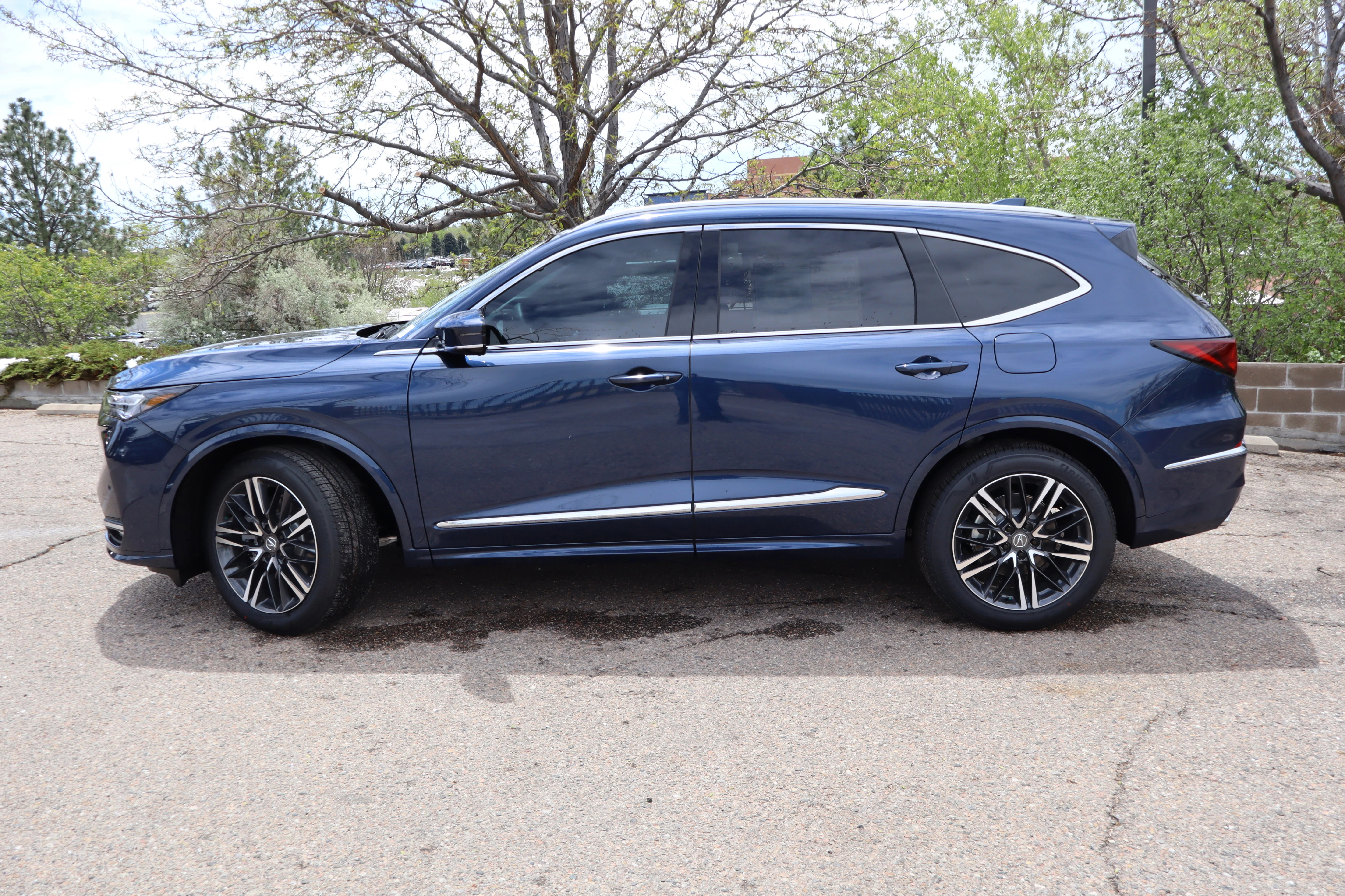 New 2026 Canyon River Blue Metallic Acura w/Advance Package image 3