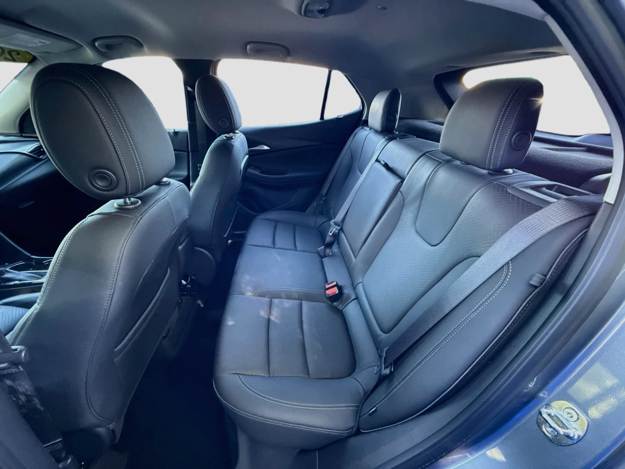 Used 2022 Satin Steel Metallic Buick Essence image 24