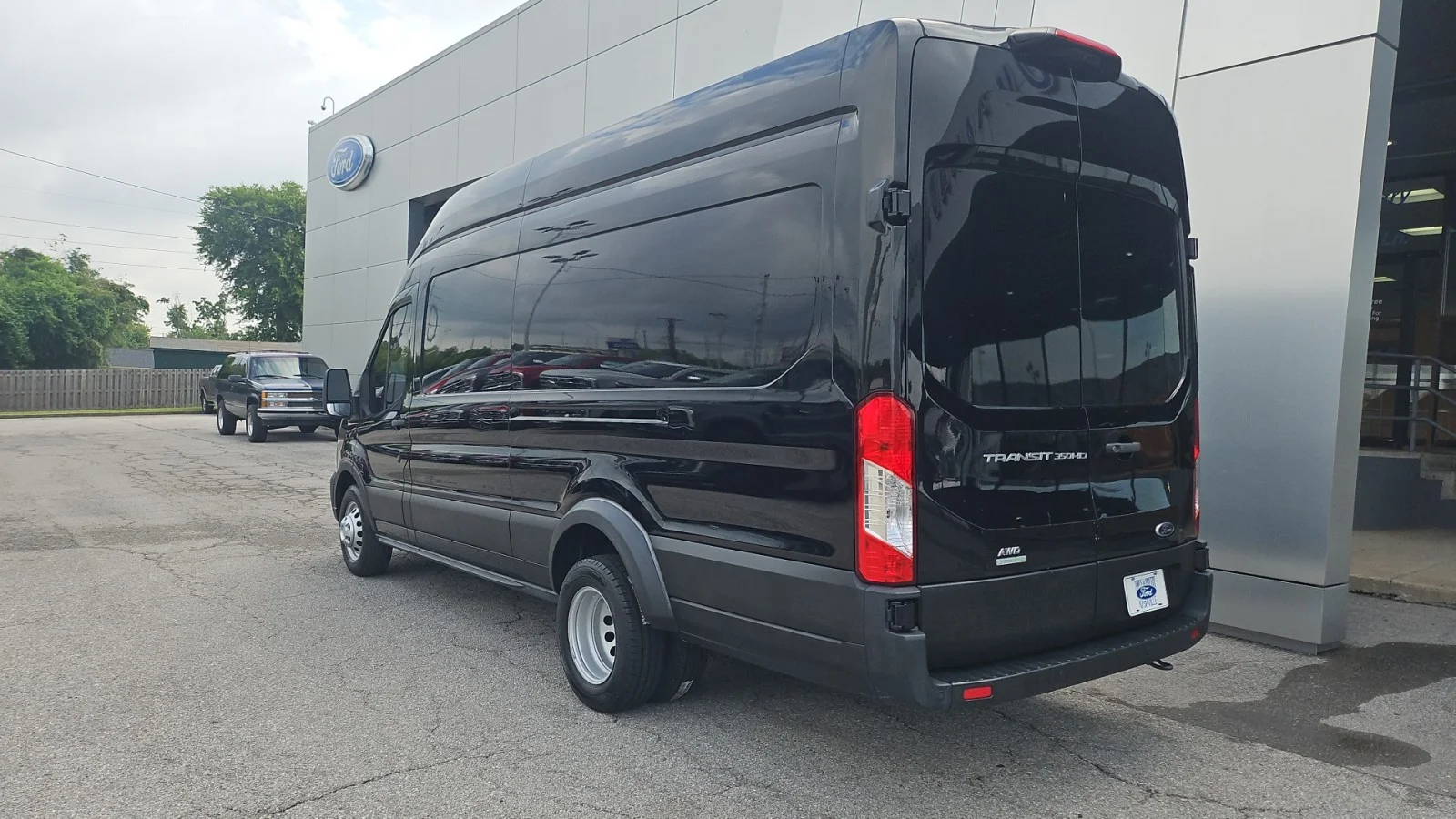 Used 2023 Black Ford 2023 FORD TRANSIT-350 CARGO W/11,000 LB. GVWR EXT. image 3
