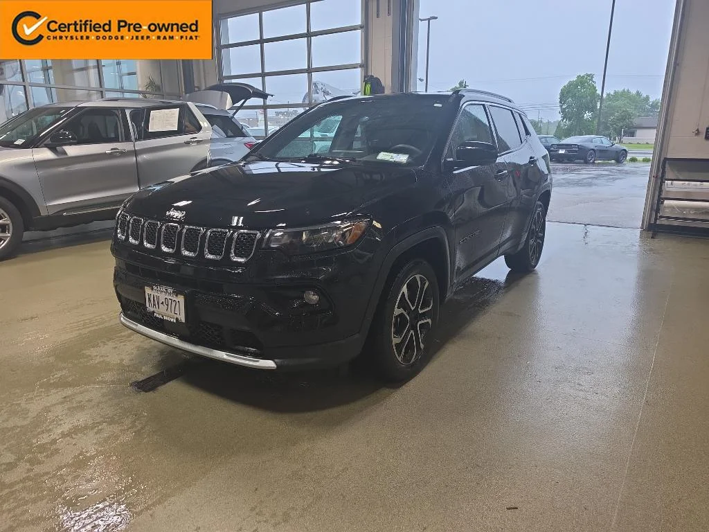 2023 Jeep Compass Limited 4X4's photo