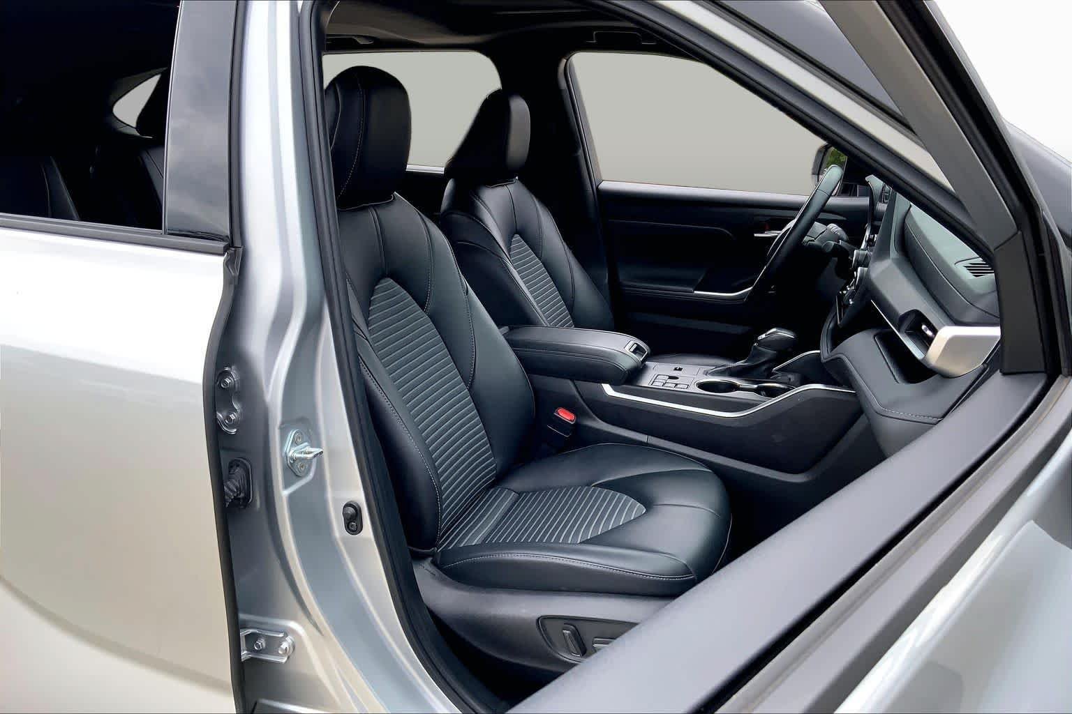 2024 Toyota Highlander XSE - Photo 9