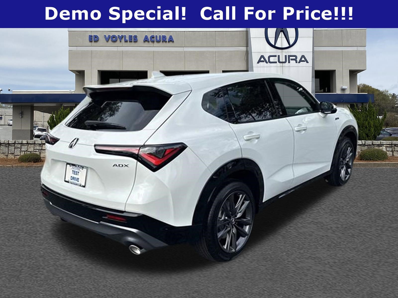 Used 2025 Platinum White Acura w/A-Spec Package image 5