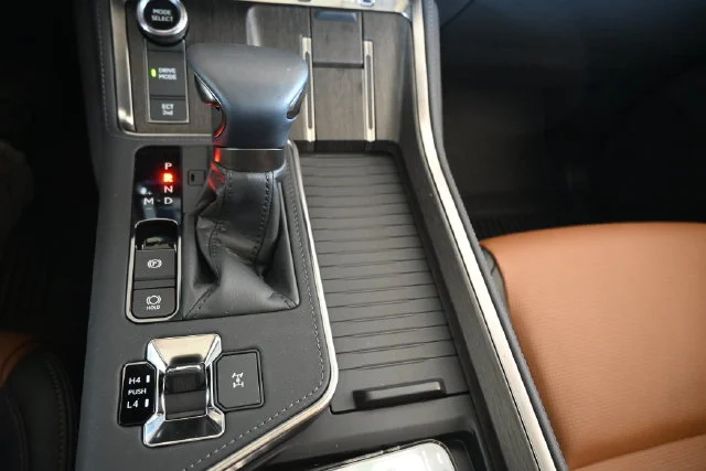 Certified Used 2025 EMINENT WHITE PEARL Lexus 550 Luxury+ image 37