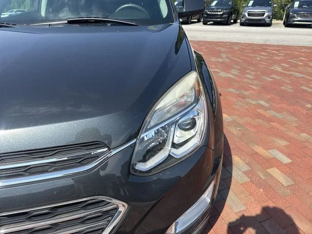 Used 2017 Gray Chevrolet LT image 23
