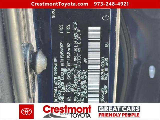 Certified Used 2023 NAUTICAL BLUE ME Toyota  image 17