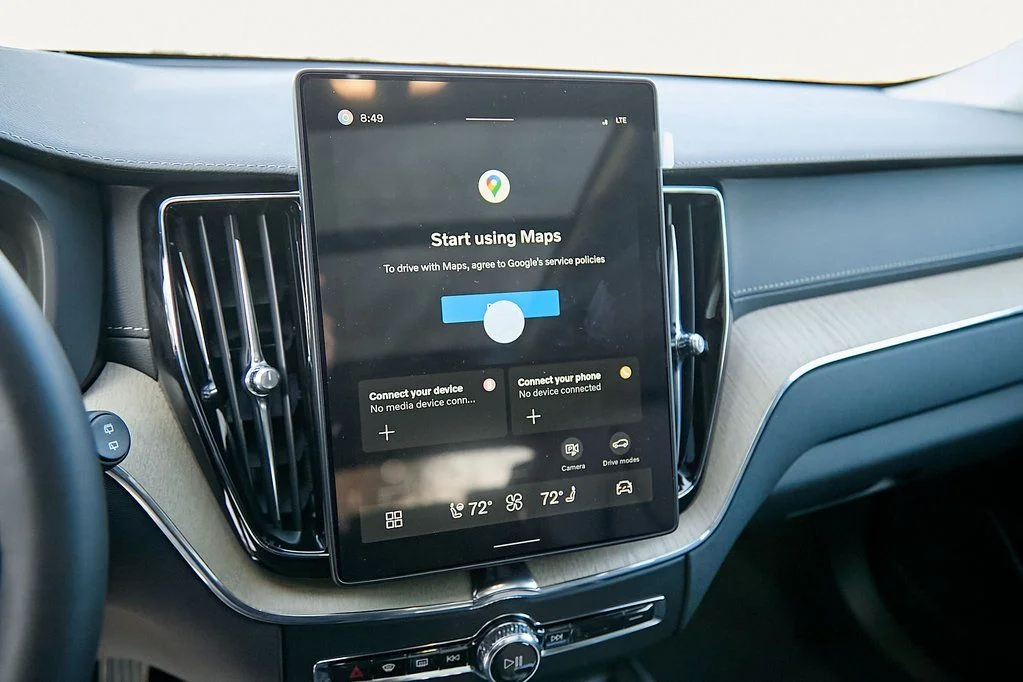New 2026 Vapour Grey Volvo Ultra image 17