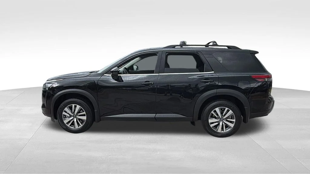 New 2026 Black Nissan SL image 4
