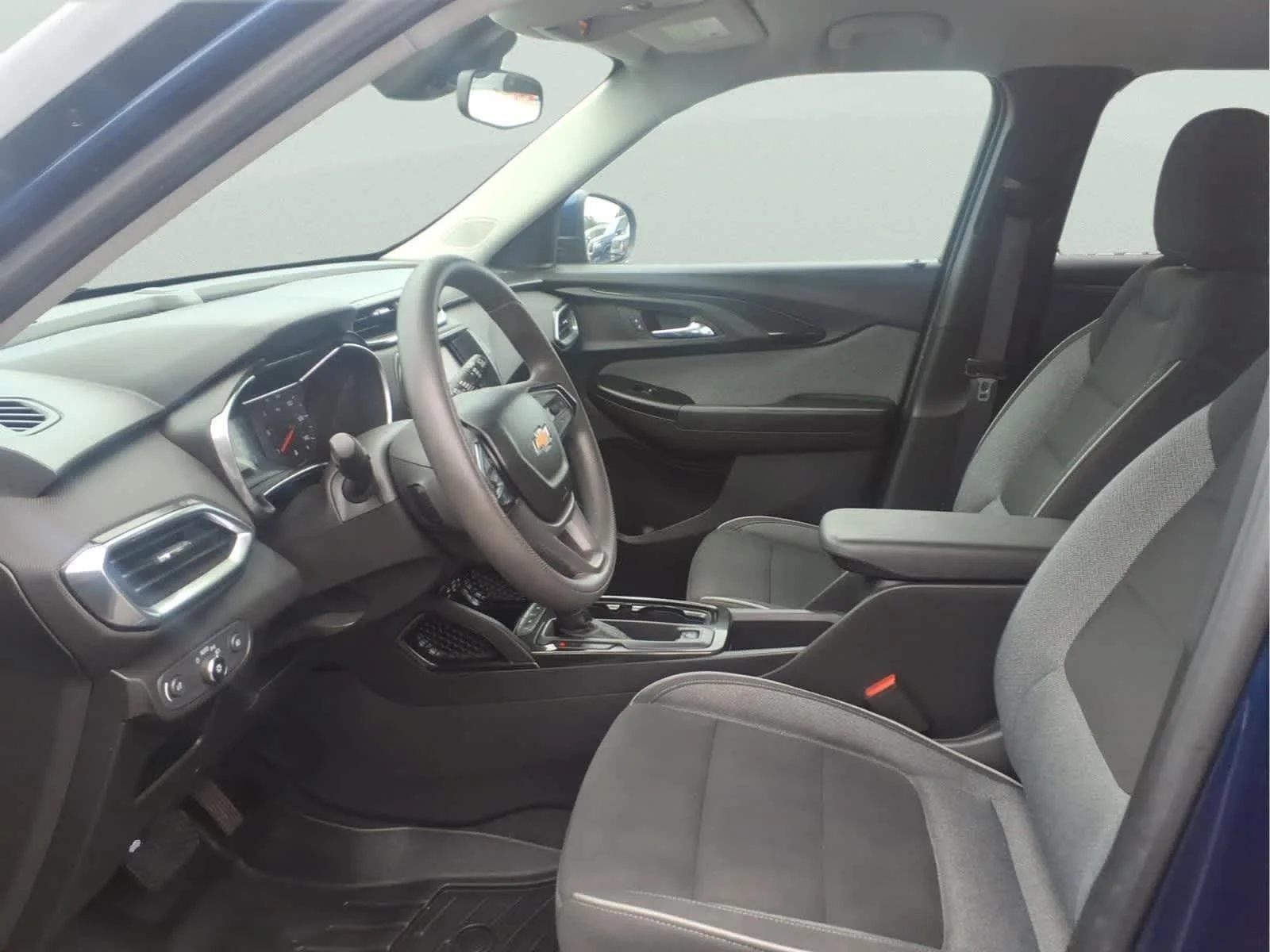 Used 2022 Blue Glow Metallic Chevrolet LT image 16