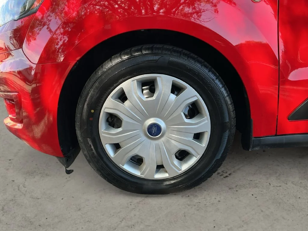 Used 2020 Red Ford XLT image 13