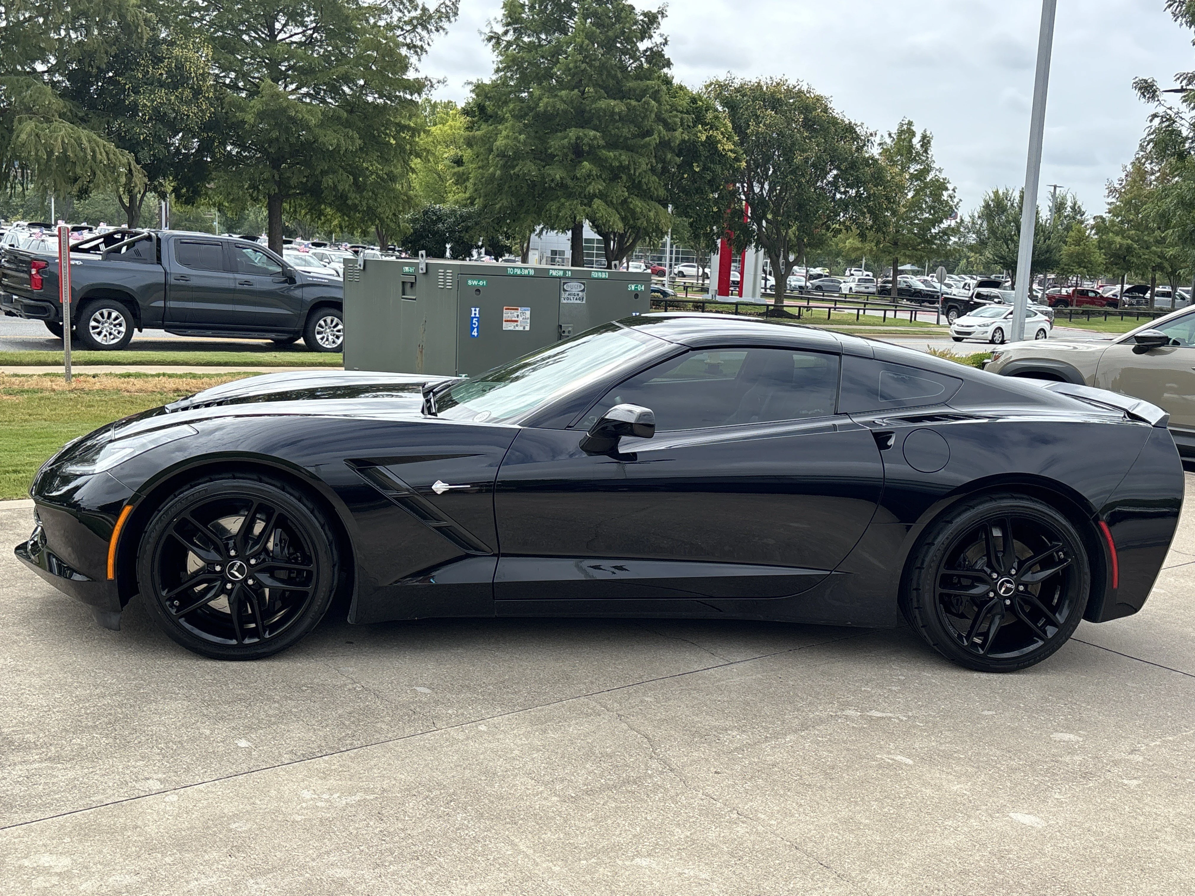 Used 2014 Black Chevrolet Z51 Coupe w/2LT image 9