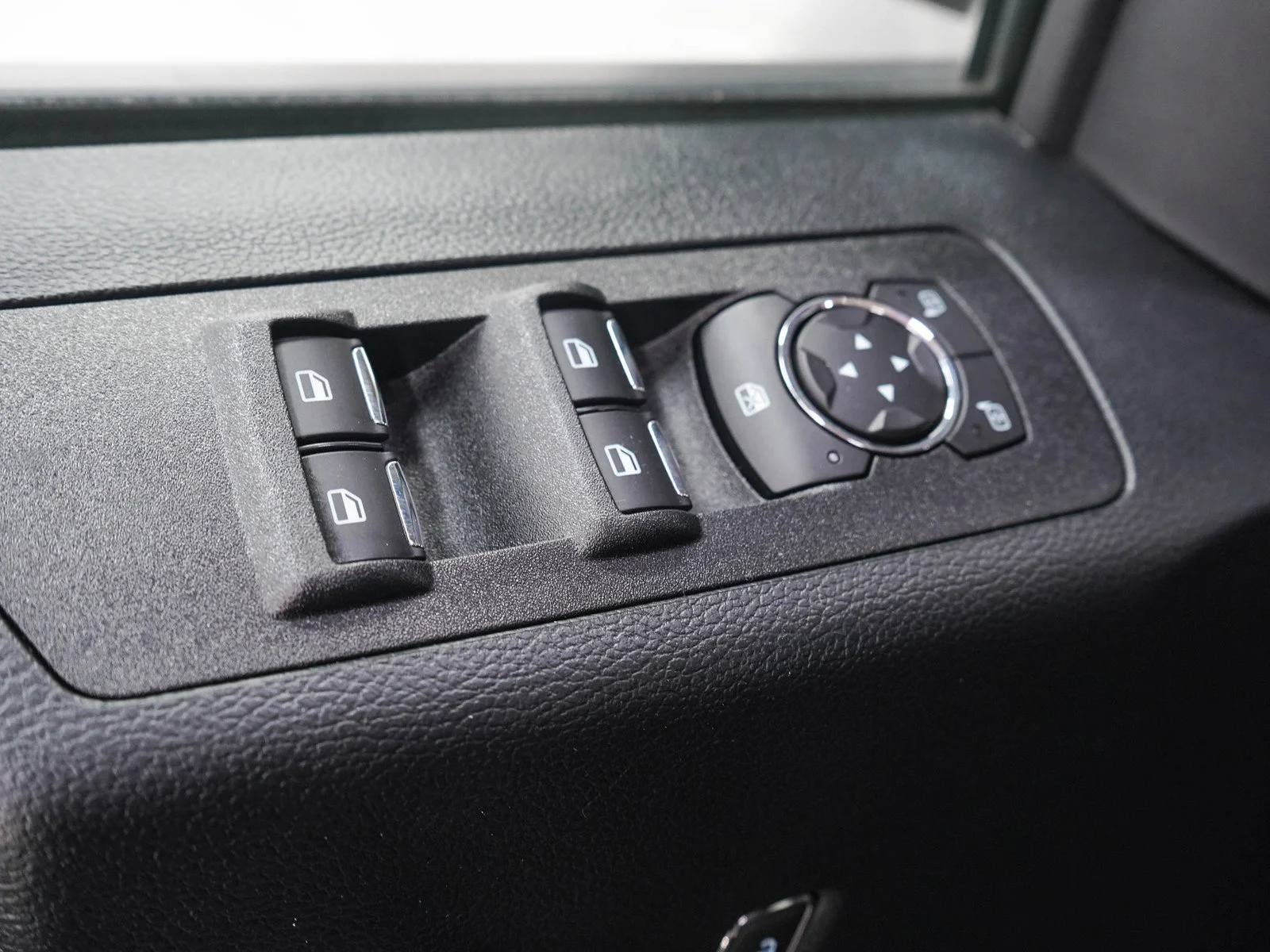 Used 2019  Ford xlt image 22