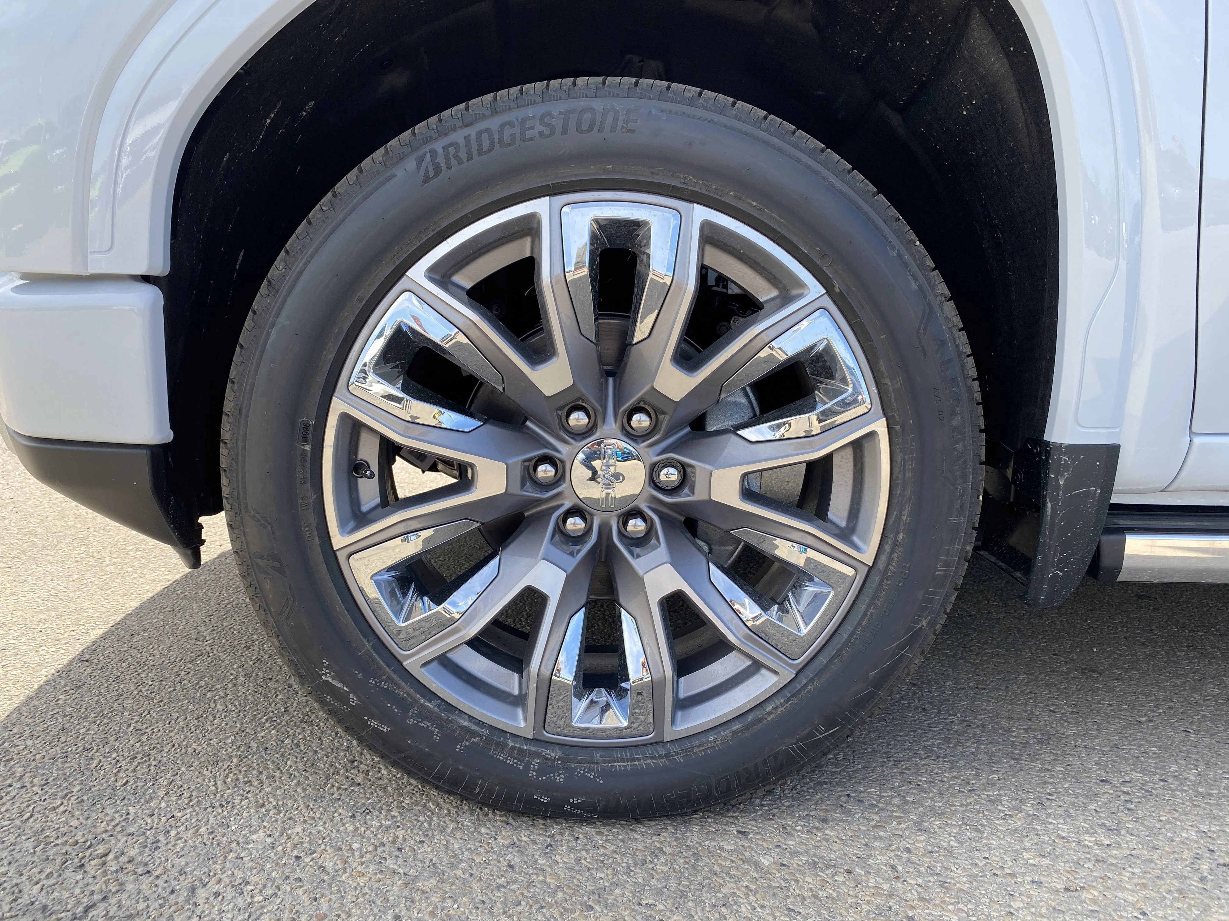 New 2026 GLACIER WHITE TRICOAT GMC Denali image 12