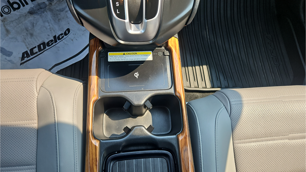 Used 2021 Silver Honda Touring image 19