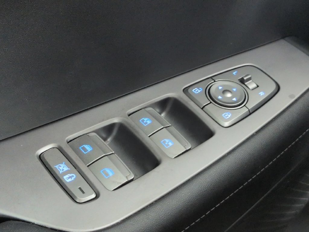 Used 2022 Red Hyundai SEL image 39