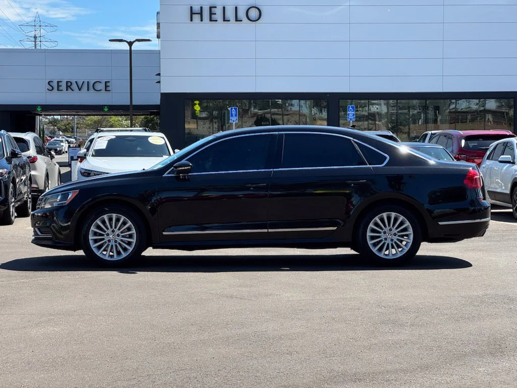 Used 2016 Black Volkswagen 1.8T SE image 7