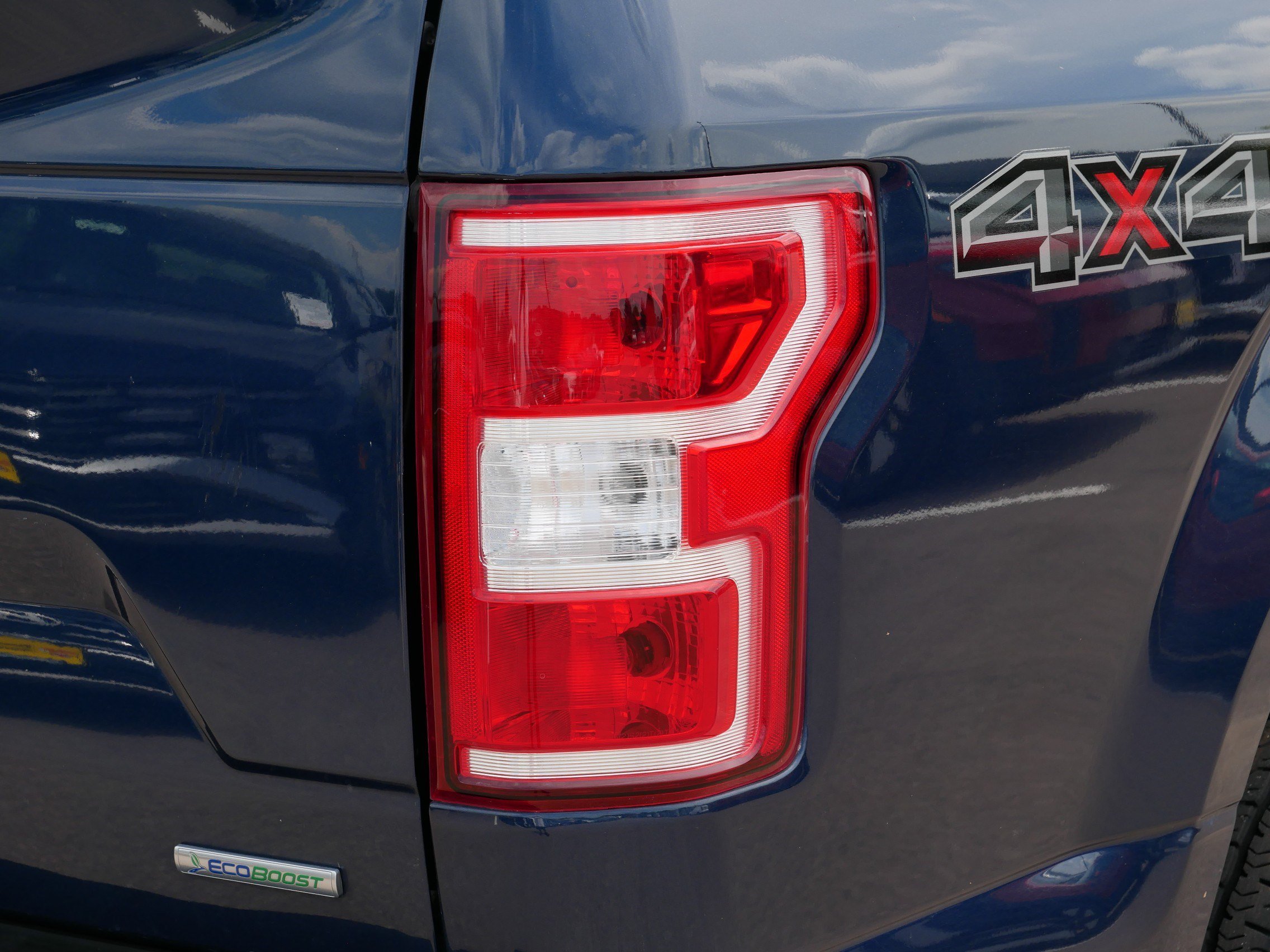 2020 Ford F-150 XLT - Photo 17