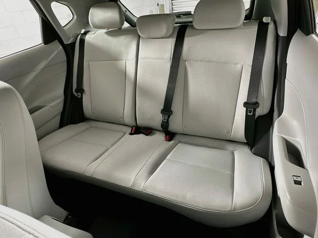 New 2027 Hyundai KONA SE