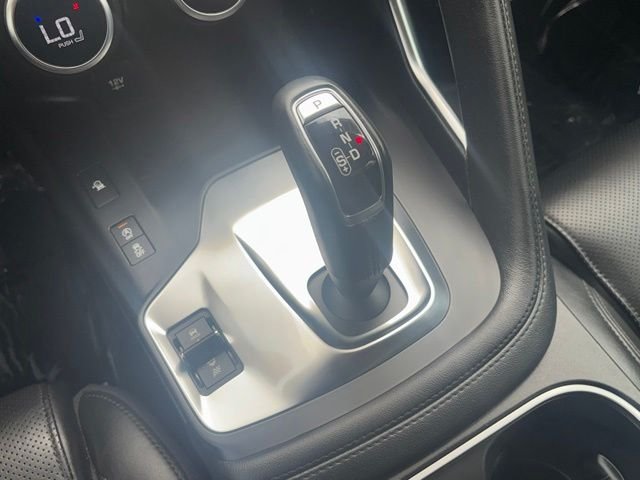 Used 2020 Blue Jaguar SE image 19