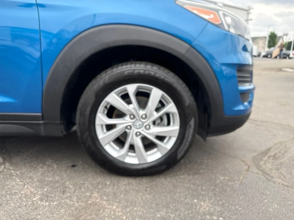 Used 2020 Aqua Blue Hyundai Value image 43