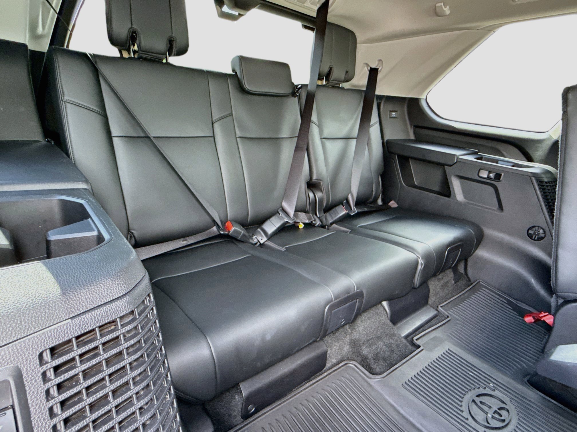 Used 2023 Celestial Silver Metallic Toyota SR5 image 21
