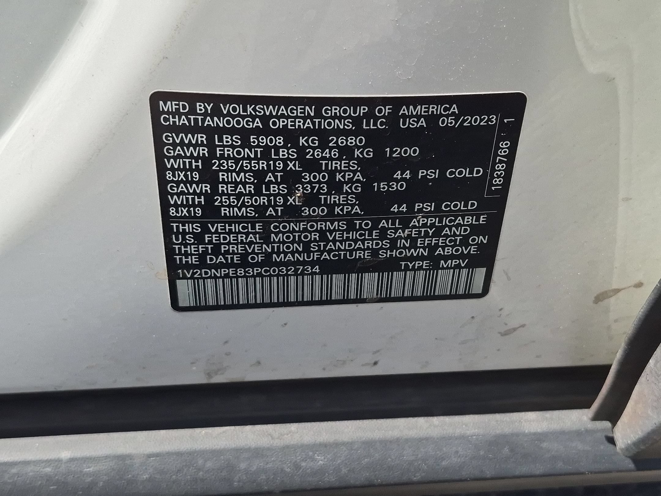Used 2023 Pure White Volkswagen Pro image 32