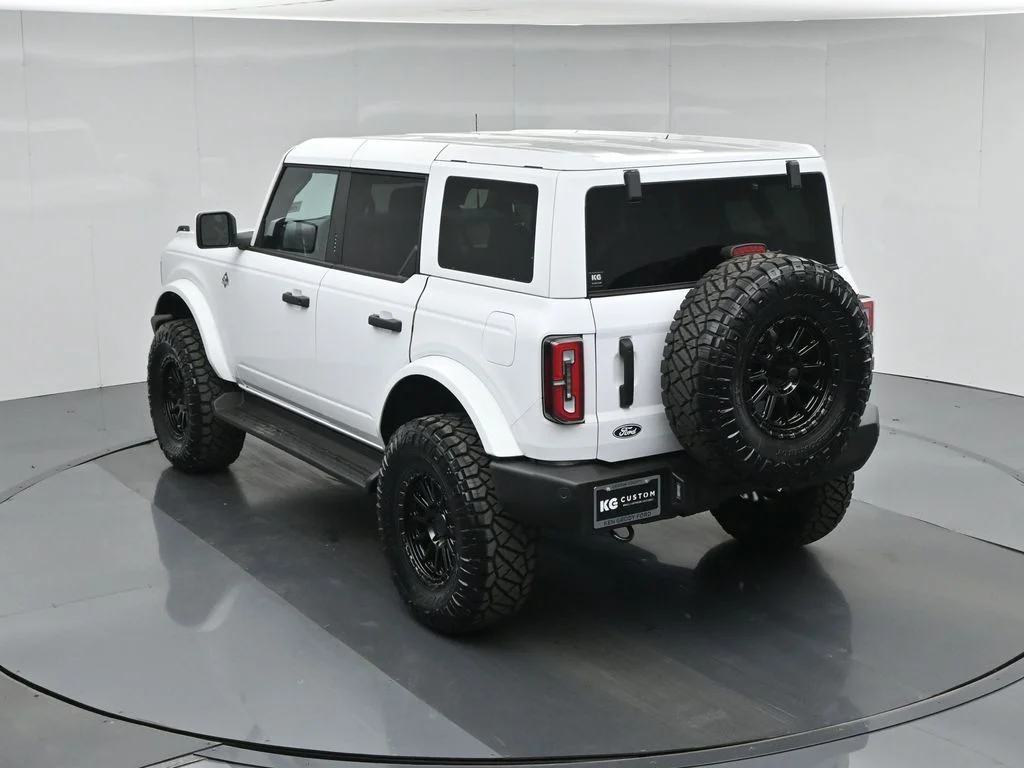New 2026 Oxford White Ford Outer Banks image 38