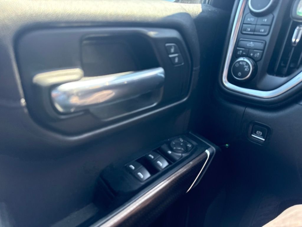 Used 2019 Brown Chevrolet LT image 11