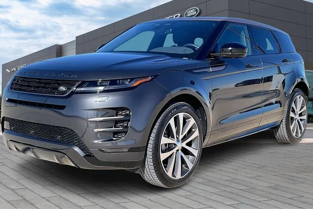 2025 Land Rover Range Rover Evoque Dynamic SE's photo