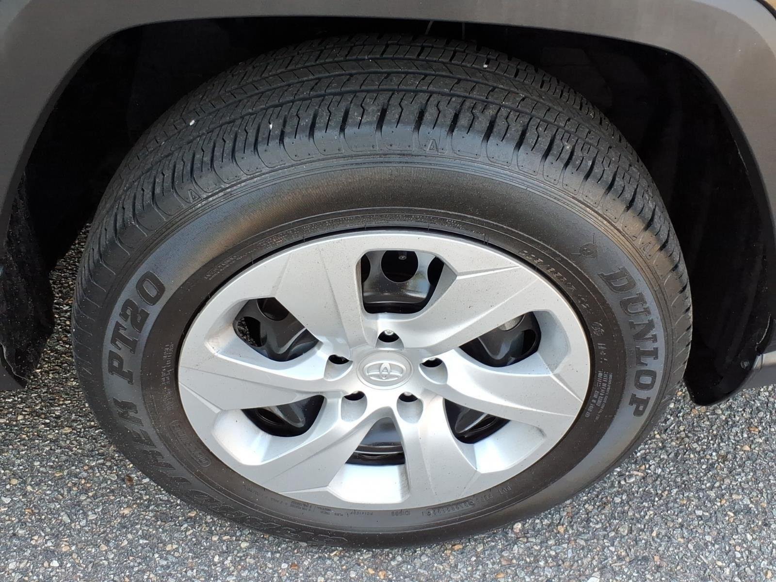 Used 2022 Midnight Black Metallic Toyota LE image 9