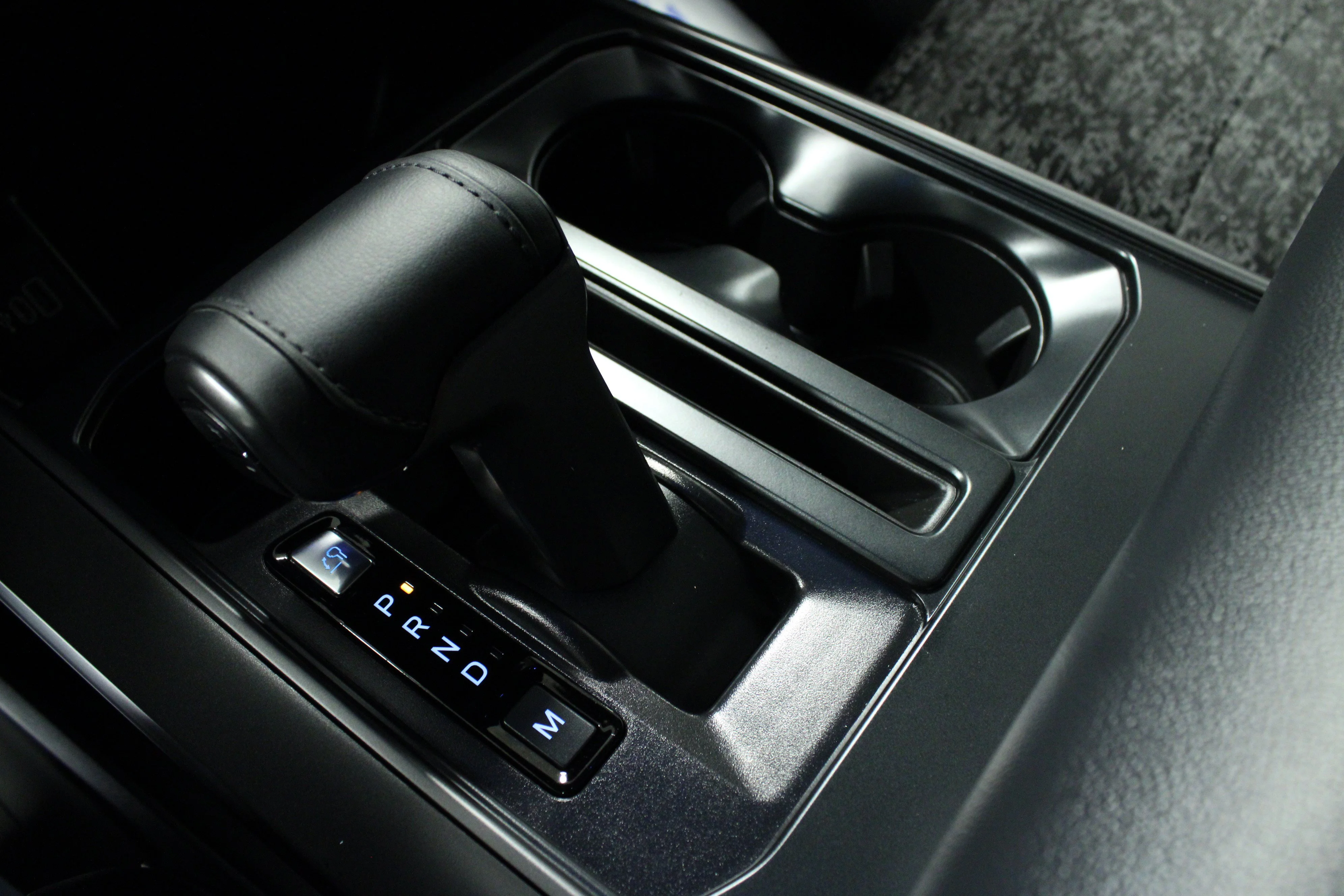 Used 2025 Oxford White Ford Tremor image 23