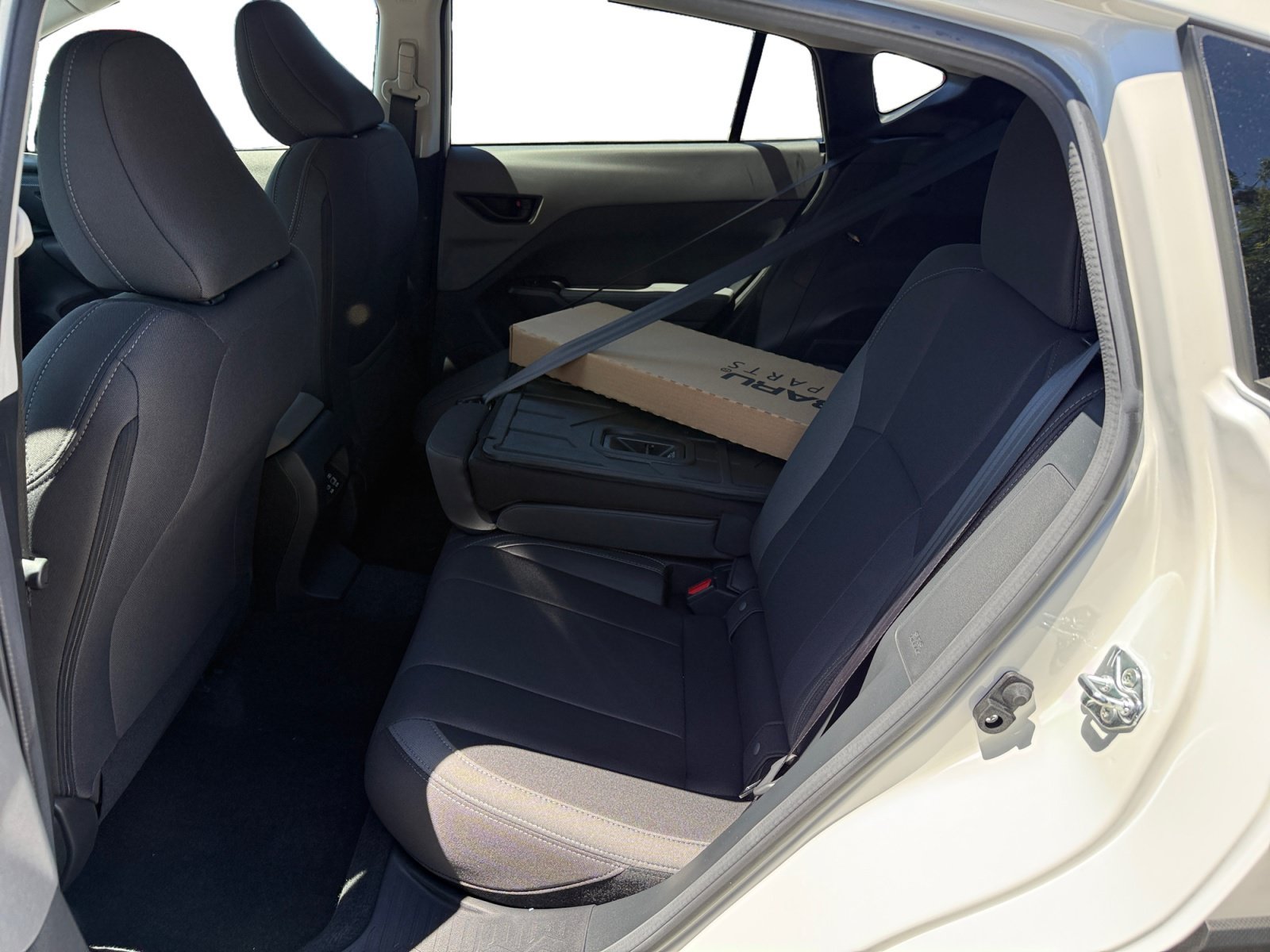 New 2026 CRYSTAL WHITE PEARL Subaru Premium image 16