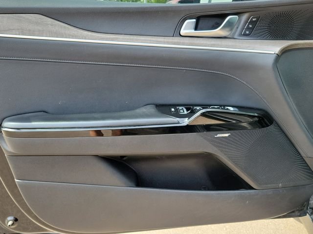 Used 2021 Black Kia EX image 11
