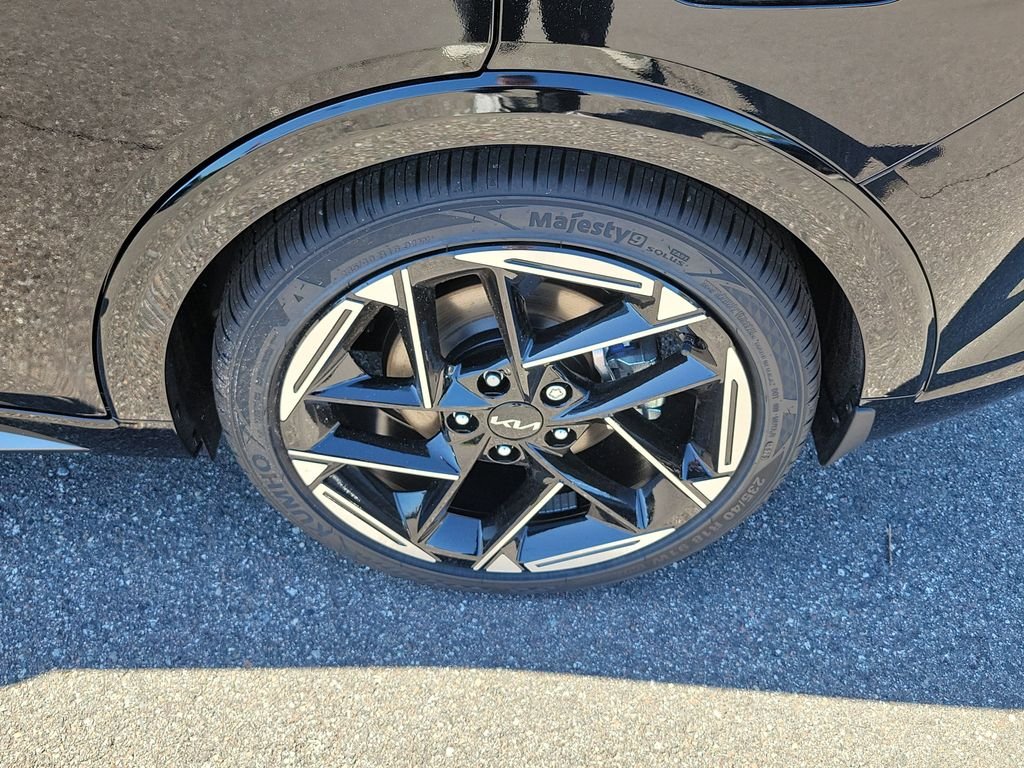 New 2026 Black Kia GT-Line image 37