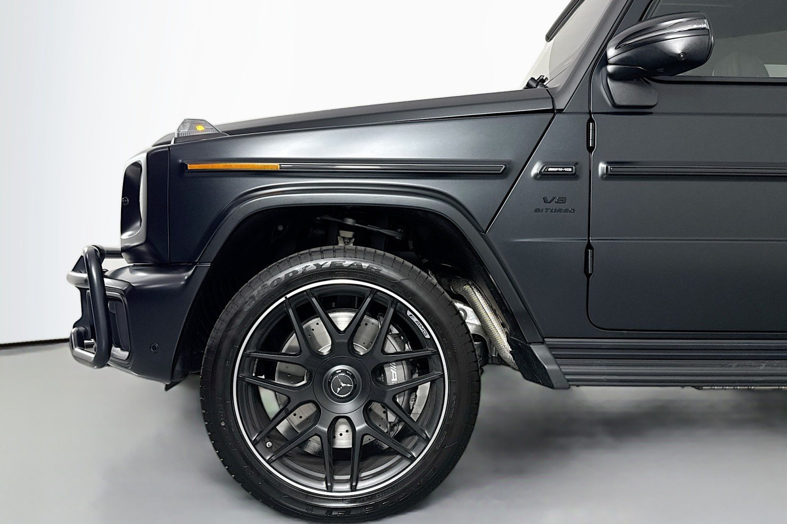 Certified Used 2025 MANUFAKTUR Night Black magno Mercedes-Benz AMG® G 63 image 10