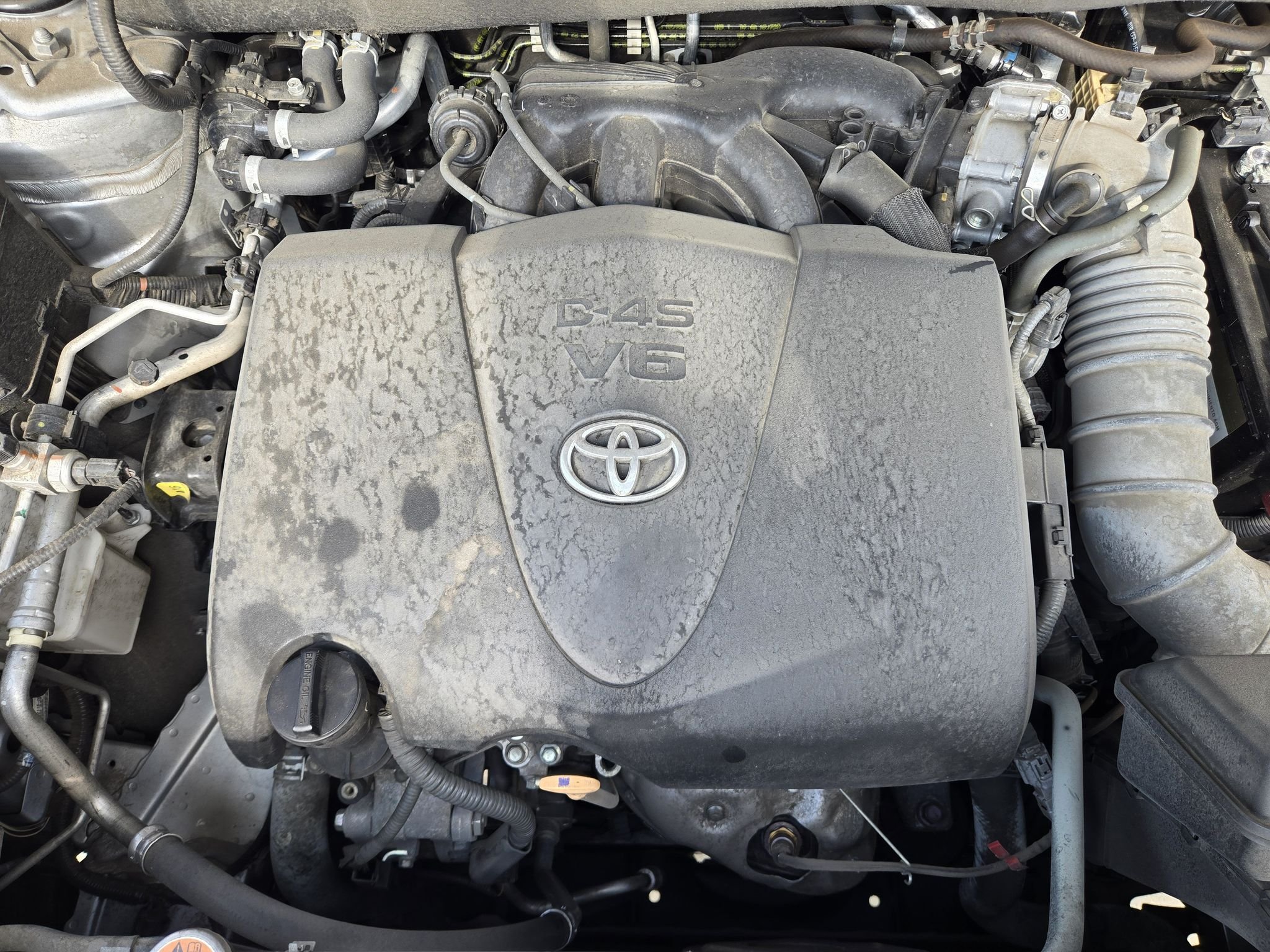 Used 2021 Celestial Silver Metallic Toyota LE image 32