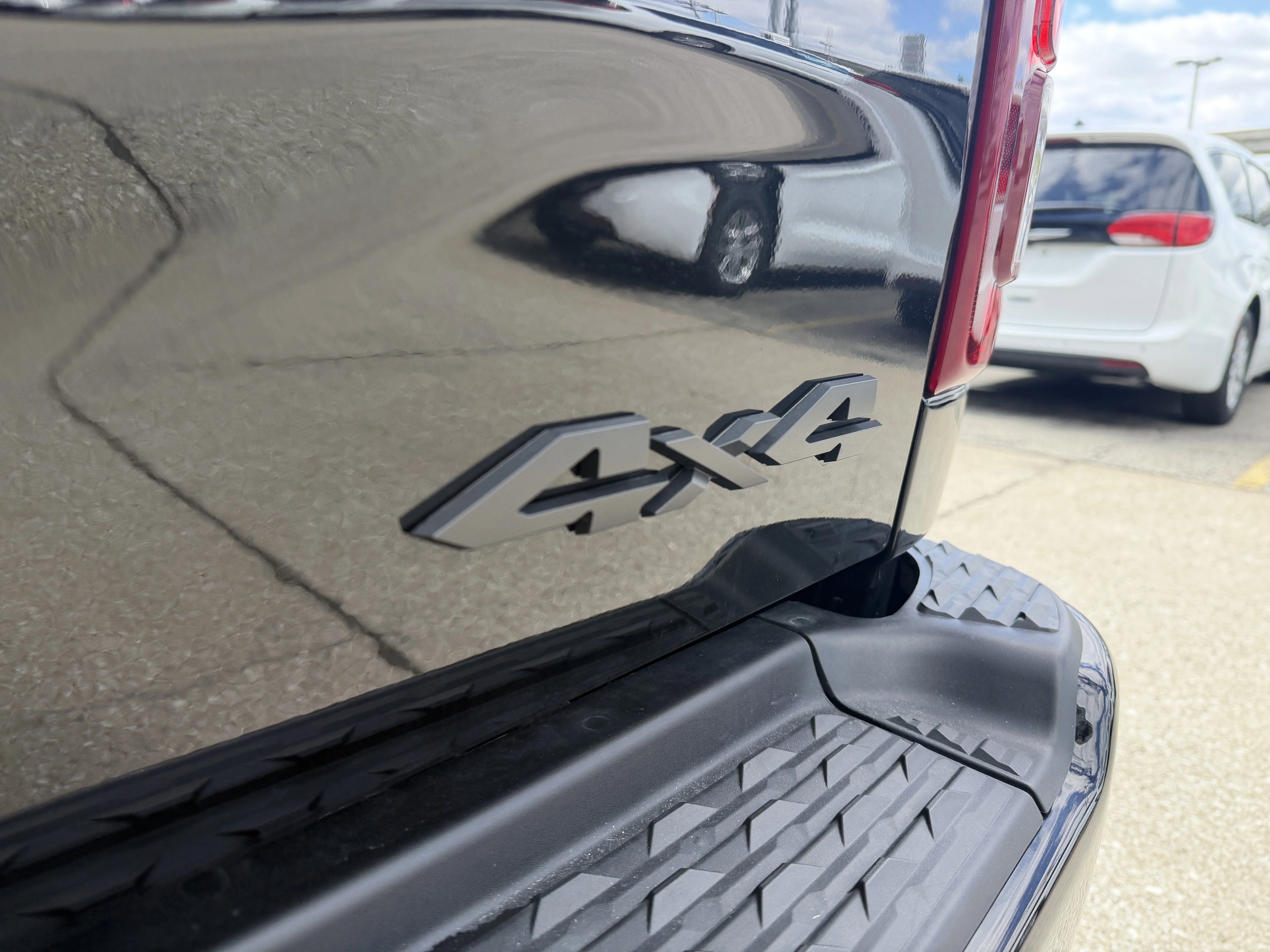 2026 RAM 2500 Limited - Photo 10