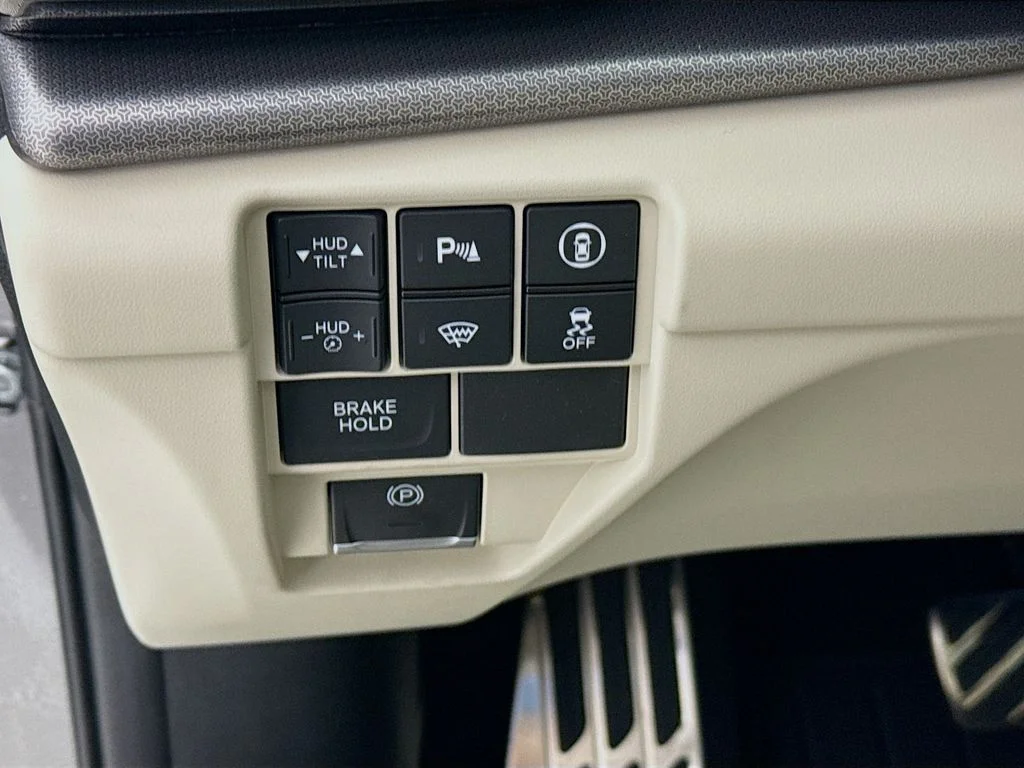 New 2026 Liquid Carbon Metallic Acura A-Spec Advance Package image 11