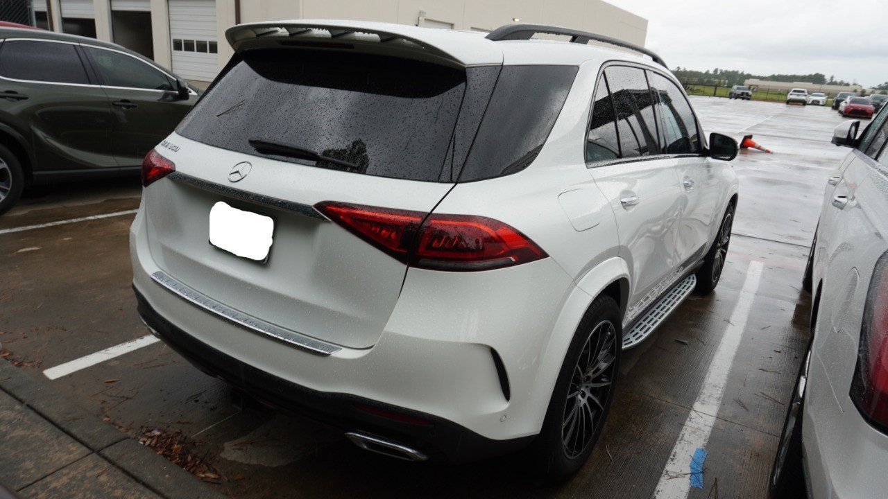 Used 2022 White Mercedes-Benz GLE 350 image 5