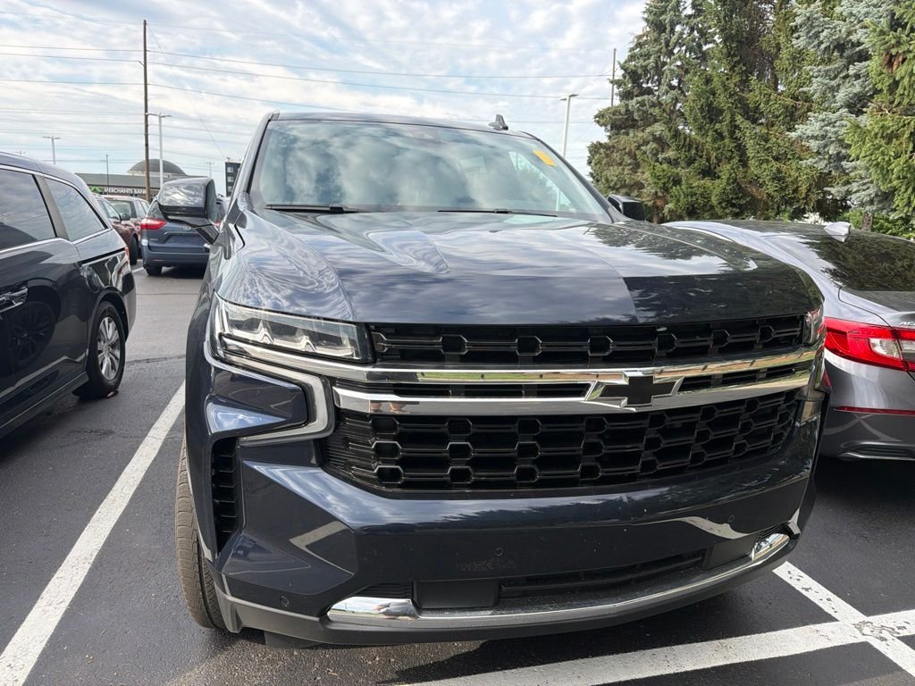 Used 2021 Midnight Blue Metallic Chevrolet LS image 5
