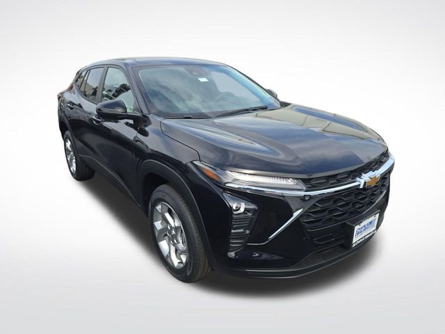 2026 Chevrolet Trax LS - Photo 7