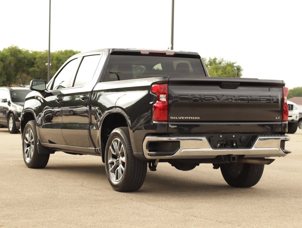 Used 2024 Dark Ash Metallic Chevrolet LT (2FL) image 5