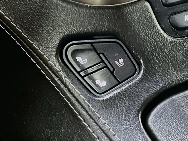 Used 2019 QUICKSILVER METALLIC GMC Denali image 21