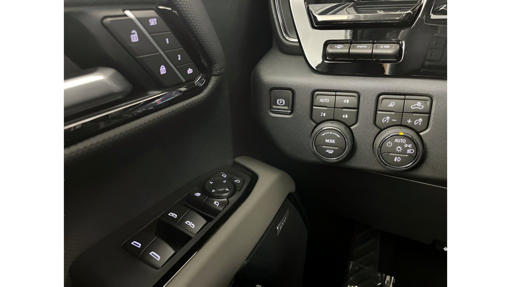 2026 Chevrolet Silverado 1500 ZR2 - Photo 17