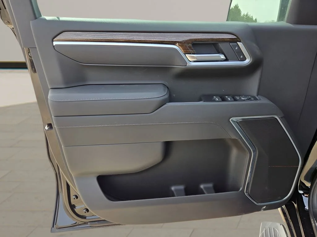 2026 GMC Sierra 1500 SLE - Photo 20