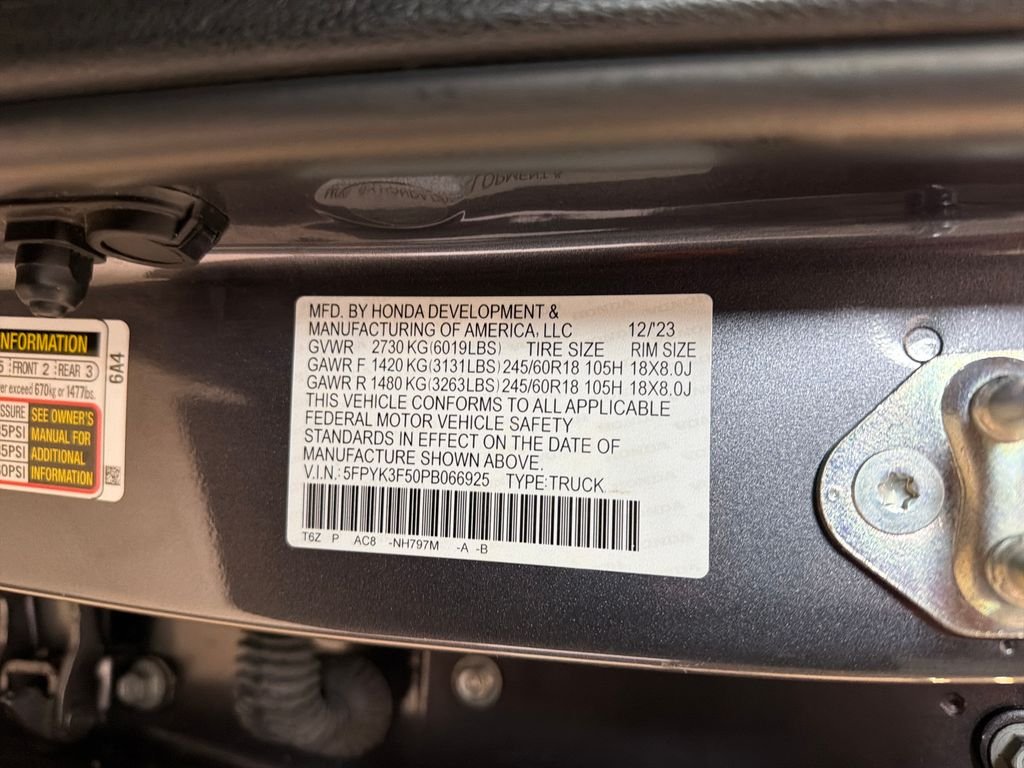 Used 2023 Modern Steel Metallic Honda RTL image 12