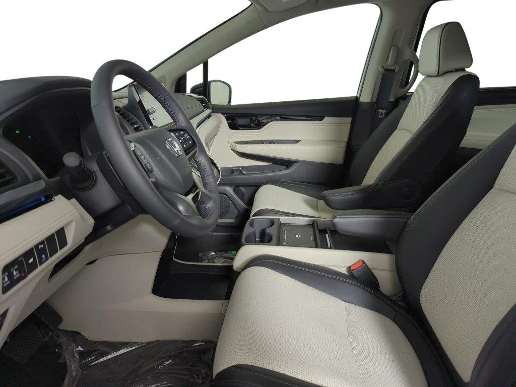2026 Honda Odyssey Elite - Photo 9