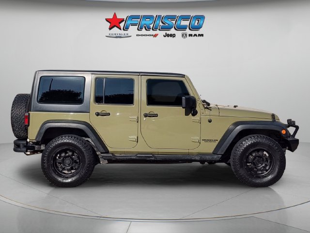 Used 2013 Green Jeep Unlimited Sport image 8